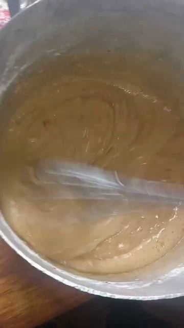 Готовлю медовик🦁