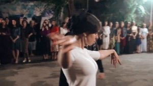 ШИКАРНЫЙ ЛОВЗАР! - Новая чеченская 2024 Лезгинка