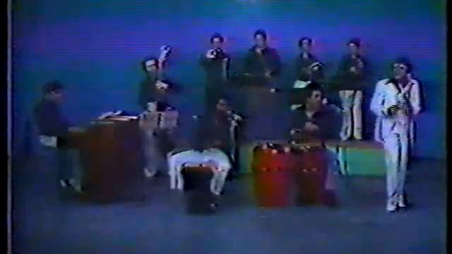 Hector Lavoe Hacha y Machete смотреть онлайн