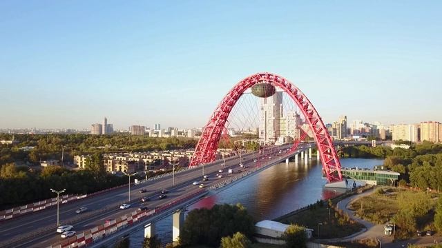Живописный Мост (DJI Mavik pro) смотреть онлайн