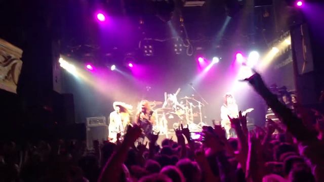 Steel Panther - Tiger Woods (Live in Moscow, Teatr Club 2014) смотреть онлайн