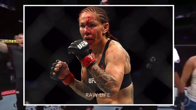 WORST CUTS In UFC/BOXING смотреть онлайн