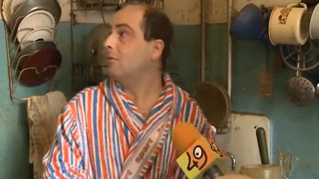 Власти и коммунальщики бросили на произвол семью Улыбиных смотреть онлайн