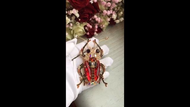 Брошь "Жук" смотреть онлайн