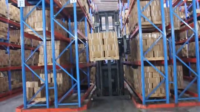NEOlift seated 3 way pallet stacker,very narrow aisle stacker,the min. stacking aisle width is 1.6M смотреть онлайн
