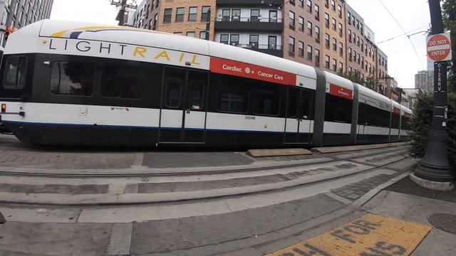 NJ Transit HBLR Heading to Marlin BLVD Station смотреть онлайн