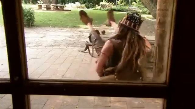 комедия Мистер бонс 2