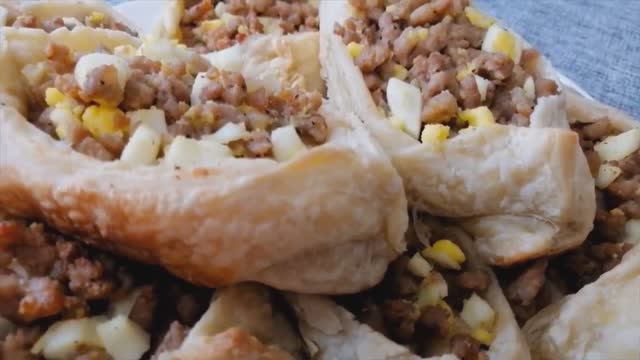 НЕ Классические 👆 РАССТЕГАИ 🥩 в духовке из слоеного теста!