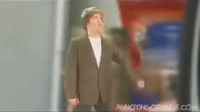 Надоедливый Апельсин и Леприкон Annoying Orange на русском! смотреть онлайн