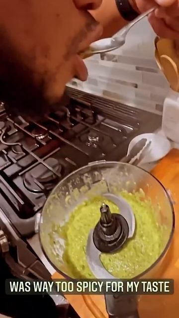 Tomatillo Salsa with Grilled Skirt Steak #Shorts смотреть онлайн