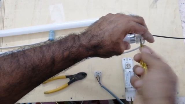 Two Tube Light Connection With One Choke | Two Tube Light Series Connection | Urdu /Hindi смотреть онлайн