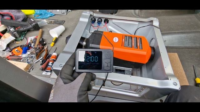 MERCEDES BENZ Sprinter. Установка автономного отопителя VEVOR.