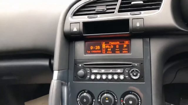 Our 2014 Peugeot 3008 1.6 HDI Active смотреть онлайн