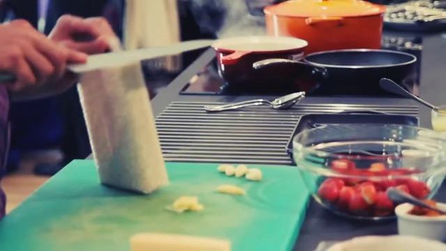 Abitare Valcucine and SmegShop Opening Party at Leiken Sul смотреть онлайн