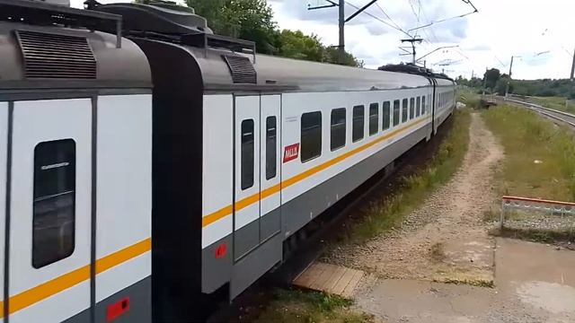 Электропоезд ЭП2Д-0062 "ЦППК" следует резервом. Перегон "Чисмена-Румянцево". смотреть онлайн