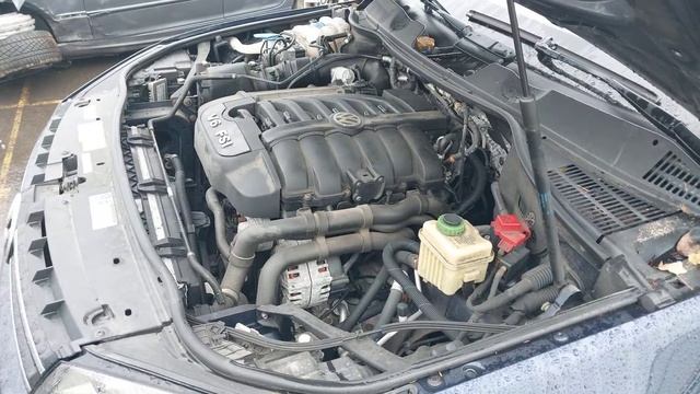 Volkswagen 3.6L V6 24 Valve Gas Premium Unleaded (recommended) motor sound of 2013 Touareg Vr6... смотреть онлайн
