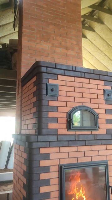 камино печь с шахтой для дымохода и вентиляции кирпич Витебский #печник #печьнадаче #камин смотреть онлайн