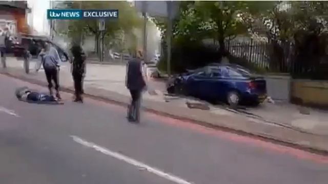 London machete attack, Raw video London machete attack. смотреть онлайн