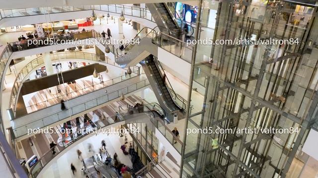 People walking in a shopping centre смотреть онлайн