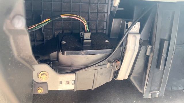 How To Fix An MG Rover Heater Blower смотреть онлайн