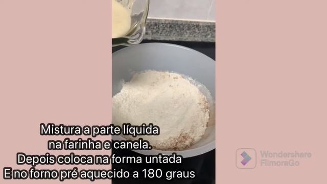 Bolo de Maçã de liquidificador fácil / Easy Blender Apple Cake смотреть онлайн