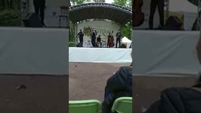 Sweet Hot Jazz Band и Вова Чё Морале Фестиваль Летний Сад 315 смотреть онлайн
