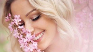 С праздником, милые Женщины!!!