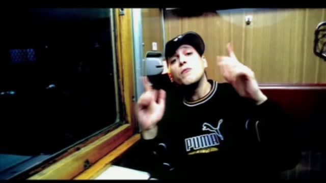 Bad Balance - Питер - Я твой! (Official Video) смотреть онлайн