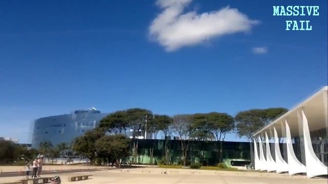Jet breaks windows of Brazilian Supreme Court смотреть онлайн