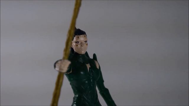 Power Rangers (2017) Spinning Staff Rita Repulsa (I bought the wrong thing) смотреть онлайн