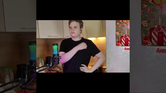 КАША МОЛИТЬСЯ ИСУСУ