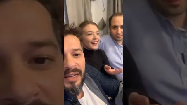 Sen Çal Kapımı Oyuncular - Canlı Yayın - Kerem Bürsin , Anıl Ilter , Melisa Döngel & Sarp 09.01.202 смотреть онлайн