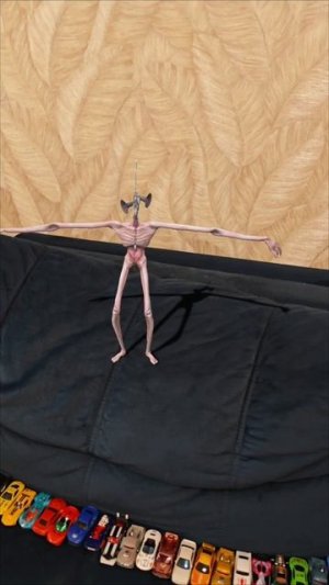 Сиреноголовый танцует