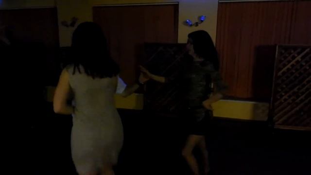 !!!Salsa trio Slava-Алена и Ирина in dance studio DancA 04 05 14 г. Гомель, Беларусь смотреть онлайн