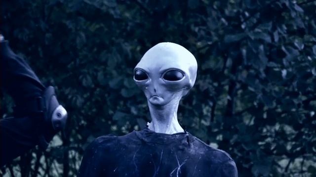 Alien Abduction! The M48 Kukri Machete! 12 Days of AGB on ZGB! смотреть онлайн