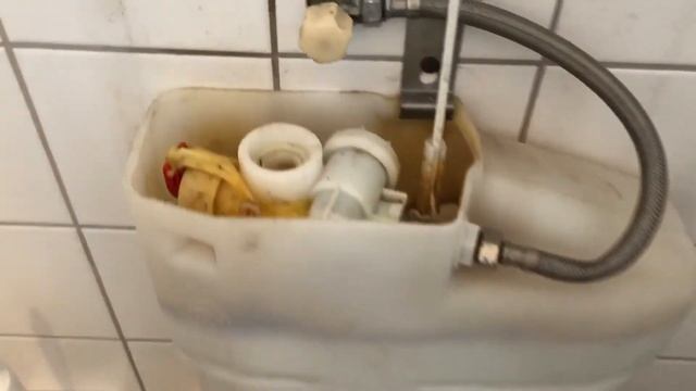 Duravit Stark 1 Stand WC Demontage