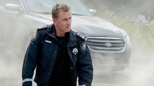 Сериал Стальная звезда - 1 сезон 10 серия / Tin Star