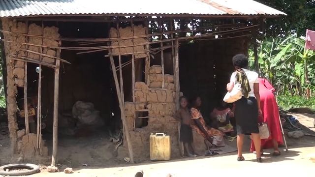 ELDERLY COU DOCUMENTARY TRAIL