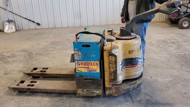 Caterpillar NPP60 Pallet Jack - Selling on BigIron Auctions - Mar. 31, 2021 смотреть онлайн