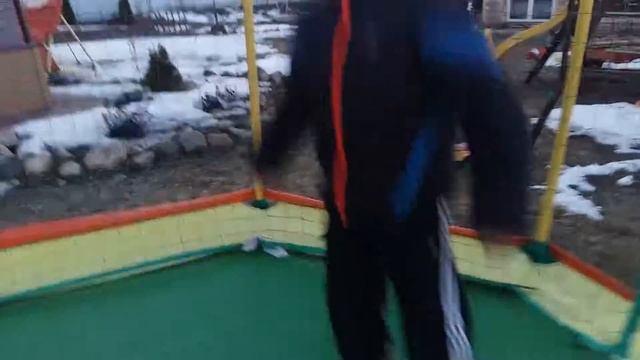 Как научиться винт на батуте смотреть онлайн