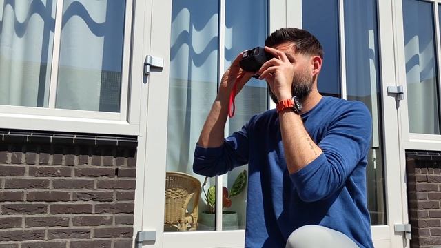 Compared - Polaroid Go Vs Now Instant Cameras