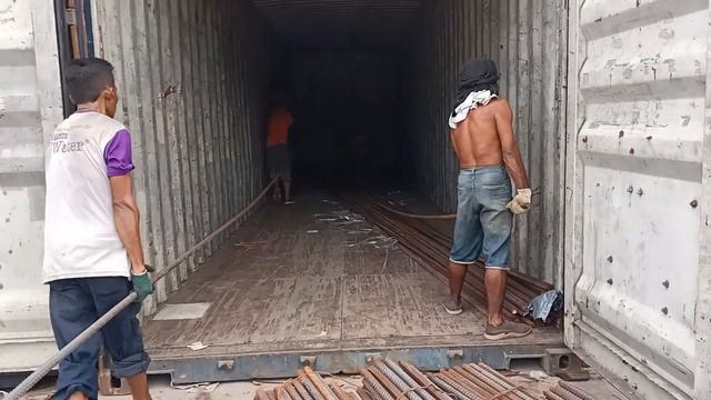 Cara stuffing besi beton 12 m ke kontainer 40 ft смотреть онлайн