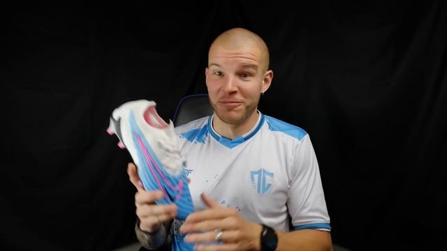Best Football Boot For Artificial Grass? | Nike Phantom GX Elite AG-PRO смотреть онлайн
