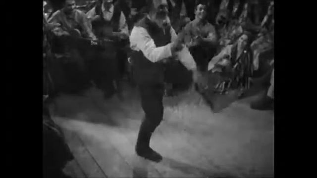 Shantel ft. Al-Hazred vs. Театр "Ромэн" ft. Lyalya Tchernaya, 'Disco Boy' смотреть онлайн
