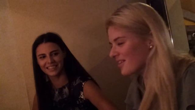 Моя Юля поет мне пущу!)))