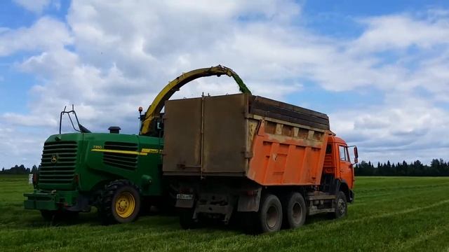 Уборка многолетних трав смотреть онлайн