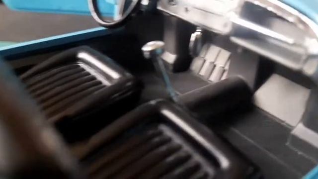 Présentation d'une Lancia Aurelia au 1/18 смотреть онлайн