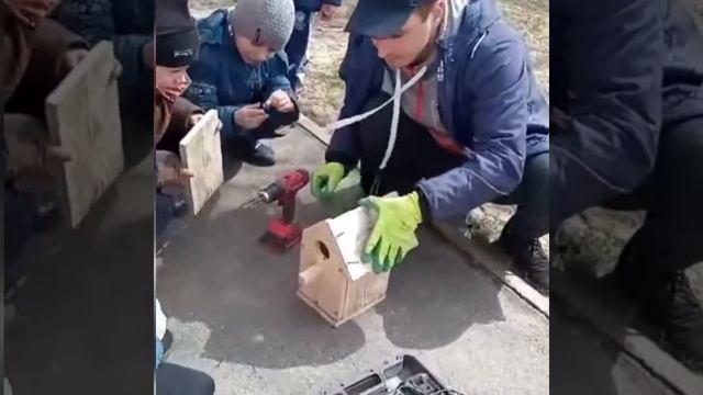 "Не оставим без дворца ни синицу, ни скворца!" смотреть онлайн