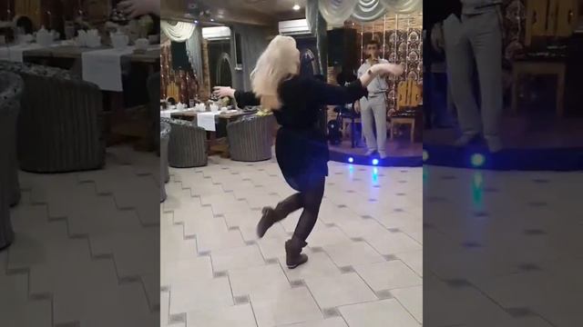 Чага Вика. Танец... смотреть онлайн