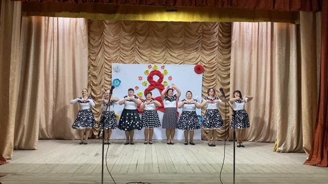 Танцы. Взрослые. «Женщины все королевы" смотреть онлайн